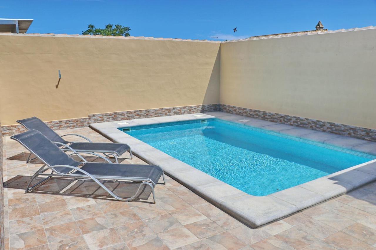 Bungalow Con Piscina Privada 科尼尔-德拉弗龙特拉 外观 照片